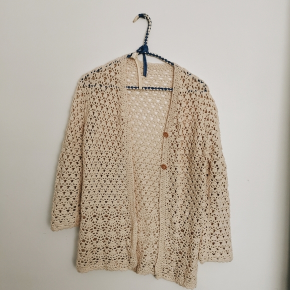 Sweaters - Crochet Cream Long Sleeve Cardigan